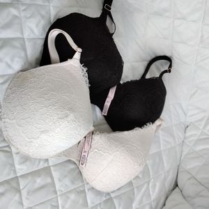 2 Victoria's Secret Dream Angel's Bras
